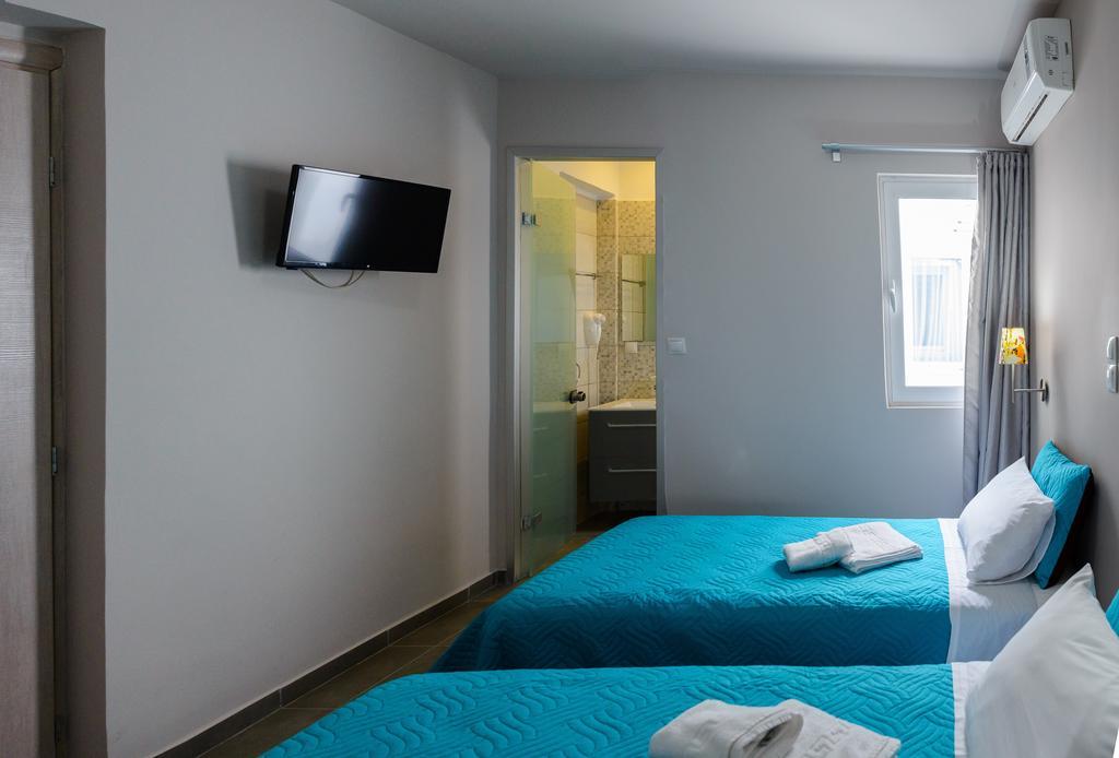 Lux Hotel Pire Dış mekan fotoğraf